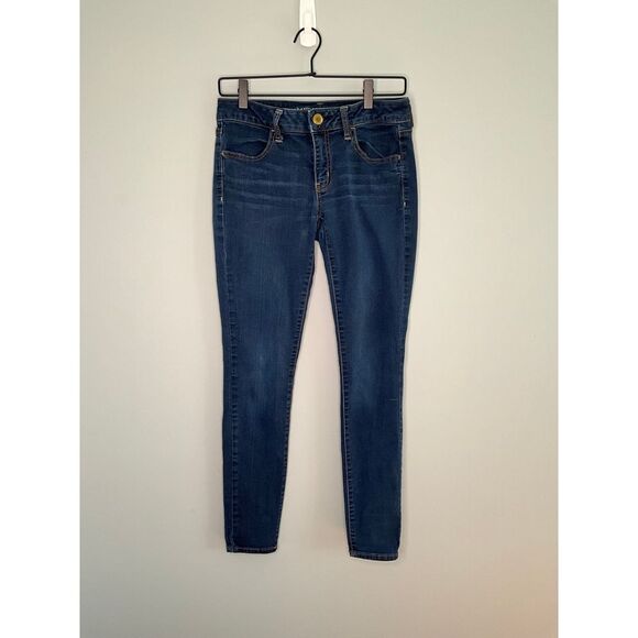 American Eagle Jegging Super Stretch | Size 6 | Pre-Owned - Picture 3 of 5